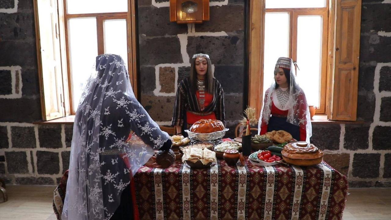 Guesthouse Emma Γκιουμρί Εξωτερικό φωτογραφία