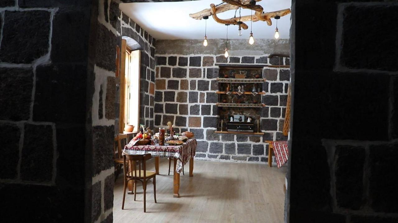 Guesthouse Emma Γκιουμρί Εξωτερικό φωτογραφία