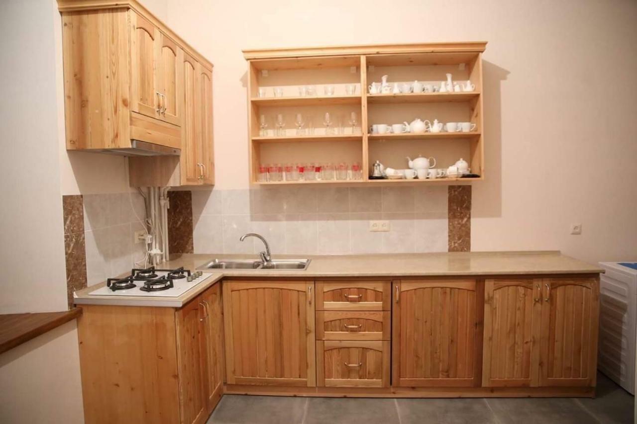 Guesthouse Emma Γκιουμρί Εξωτερικό φωτογραφία